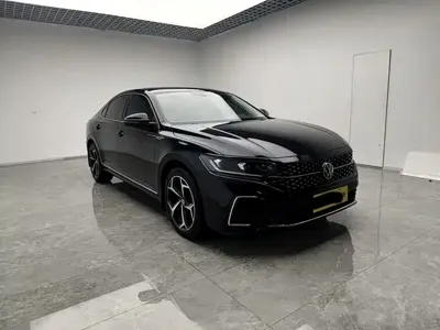 Volkswagen Passat 2024, 29000 км, за 116600 CNY - фото 4