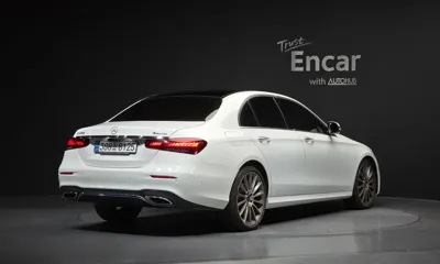 Mercedes-Benz E-Class 2022, 54297 км, за 42900000 KRW