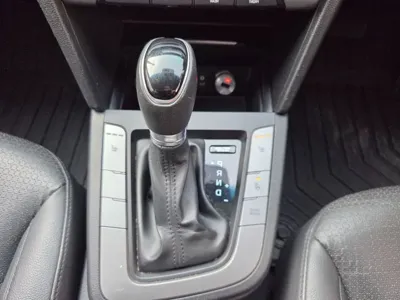 Hyundai Avante 2017, 140585 км, за 7200000 KRW - фото 9