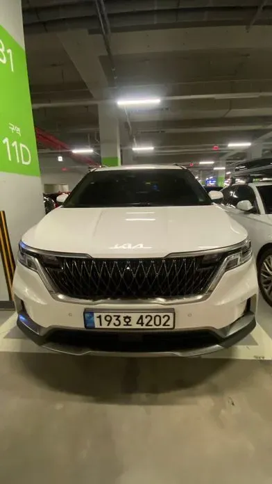 Kia Canival · 2023 год