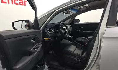 Kia Carens 2017, 133095 км, за 8700000 KRW - фото 10