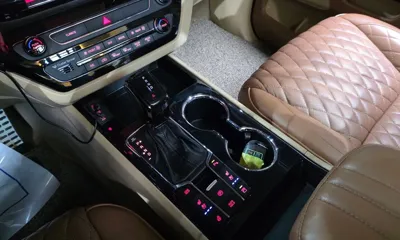 Kia Canival 2020, 55848 км, за 23990000 KRW - фото 9