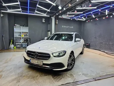 Mercedes-Benz E-Class · 2022 год