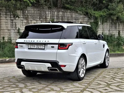 Land Rover Range Rover Sport 2018, 133213 км, за 37000000 KRW