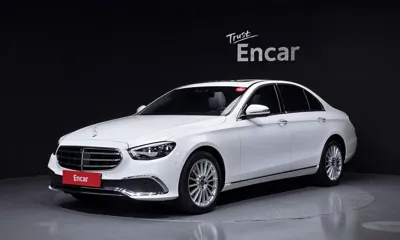 Mercedes-Benz E-Class · 2022 год