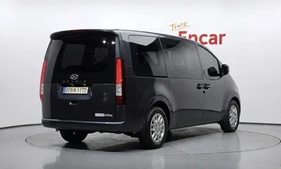 Hyundai Staria 2023, 45089 км, за 27000000 KRW - фото 2