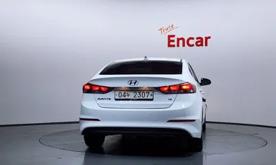 Hyundai Avante 2018, 19828 км, за 12800000 KRW