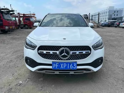 Mercedes-Benz GLA 2021, 20000 км, за 168000 CNY