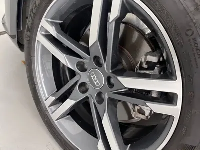 Audi A4L 2020, 18000 км, за 125800 CNY - фото 12
