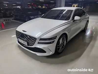 Genesis G80 · 2025 год
