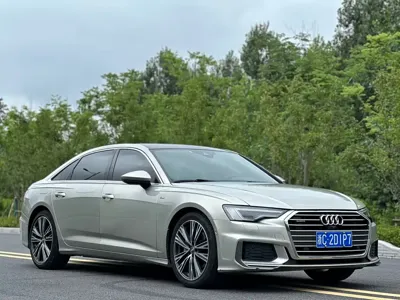 Audi A6L 2019, 108000 км, за 168800 CNY