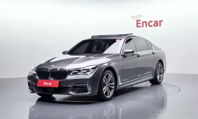 BMW 7-Series · 2017 год