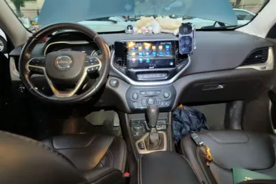 Jeep Cherokee 2014, 167900 км, за 35655.35 CNY - фото 6