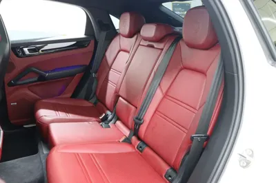 Porsche Cayenne 2020, 41740 км, за 95200000 KRW - фото 9
