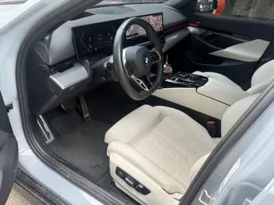 BMW 5-Series · 2024 год