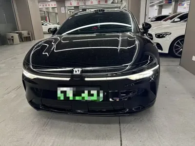 Zeekr 极氪007GT 2026, 1000 км, за 185799 CNY