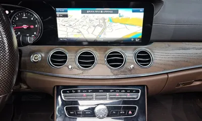 Mercedes-Benz E-Class 2018, 163915 км, за 16700000 KRW - фото 15