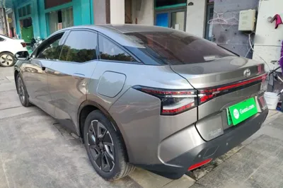 Toyota bZ3 2023, 46400 км, за 96823.48 CNY