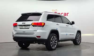 Jeep Cherokee 2018, 98292 км, за 16500000 KRW