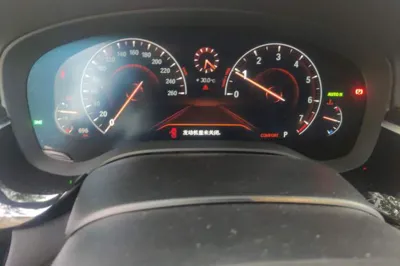 BMW 5 Series 2019, 86199 км, за 149725.27 CNY - фото 12