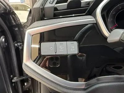 Audi Q3 2023, 34000 км, за 195799 CNY - фото 9