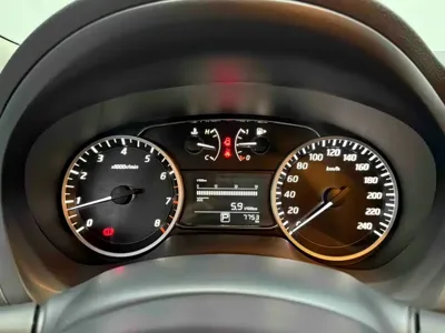 Nissan Sylphy 2024, 7800 км, за 60800 CNY - фото 6