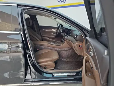 Mercedes-Benz E-Class 2022, 75700 км, за 261600 CNY - фото 8