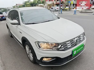 Volkswagen C-Trek 2018, 128100 км, за 54152.62 CNY
