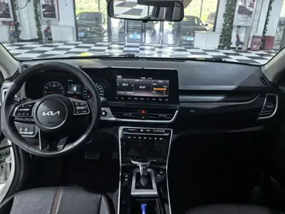 Kia KX3 2022, 37000 км, за 95800 CNY - фото 12