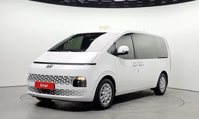 Hyundai Staria · 2022 год