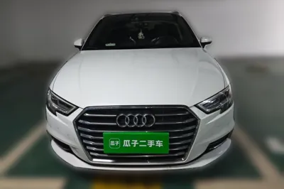 Audi A3 2018, 91300 км, за 72996.59 CNY