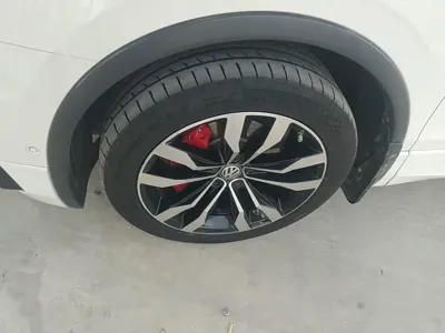 Volkswagen Tiguan L 2020, 122600 км, за 79200 CNY - фото 23