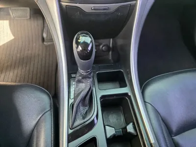 Hyundai Sonata 2013, 198950 км, за 3200000 KRW - фото 9