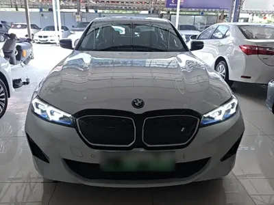 BMW i3 2024, 33700 км, за 149100 CNY