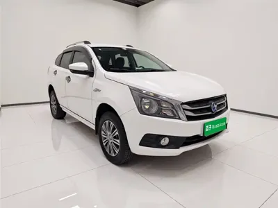 Venucia T70 2017, 64300 км, за 17900 CNY