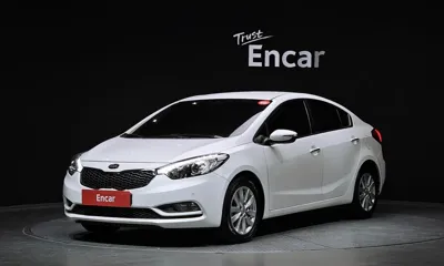Kia K3 · 2015 год