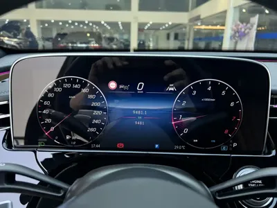 Mercedes-Benz E-Class 2025, 9400 км, за 375000 CNY - фото 9