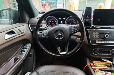 Mercedes-Benz GLE 2018, 37300 км, за 215695.79 CNY - фото 9