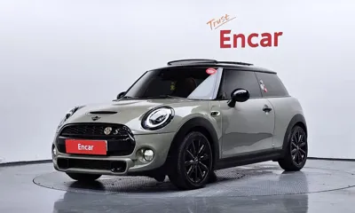 MINI Cooper · 2019 год