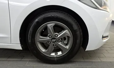 Hyundai Avante 2017, 38596 км, за 11900000 KRW - фото 21