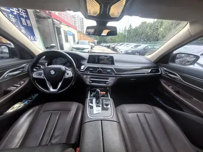 BMW 7 Series 2017, 170000 км, за 142800 CNY - фото 6