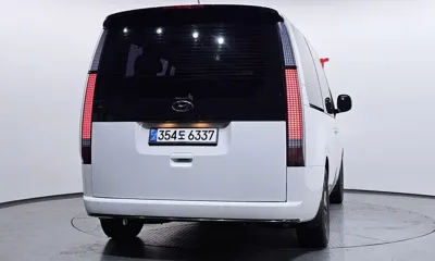 Hyundai Staria 2022, 29698 км, за 29990000 KRW
