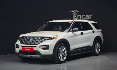 Ford Explorer · 2021 год