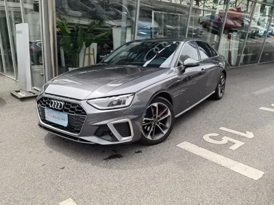 Audi A4L · 2021 год