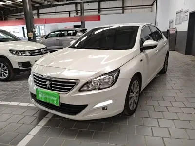 Peugeot 408 2017, 119000 км, за 23000 CNY