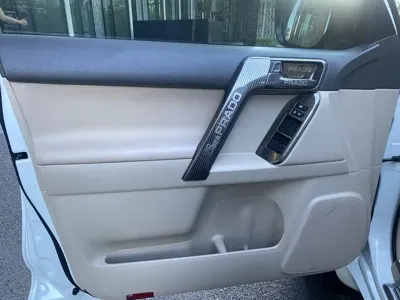 Toyota Prado (Import) 2018, 130000 км, за 328000 CNY - фото 8