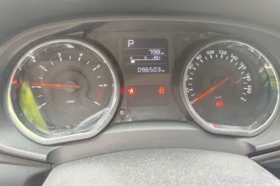 Citroen C3-XR 2015, 96500 км, за 35478.6 CNY - фото 11