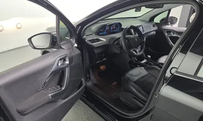 Peugeot 2008 2015, 168308 км, за 2500000 KRW - фото 10