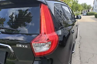 Geely Auto Vision X6 2016, 83900 км, за 32779.81 CNY - фото 9