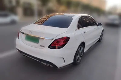 Mercedes-Benz C-Class 2019, 67200 км, за 110425.43 CNY - фото 11